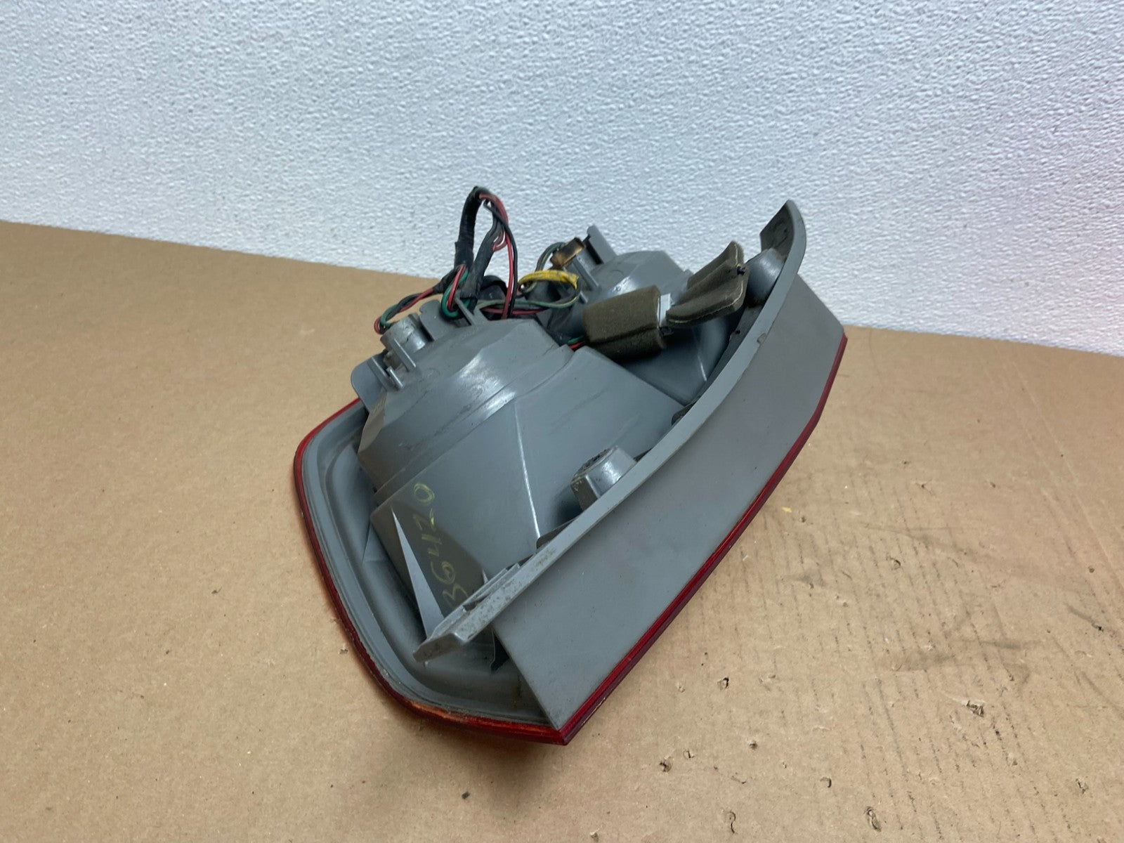 2003 2004 2005 Honda Pilot Right Passenger RH Side Tail Light Oem AB6420 DW5
