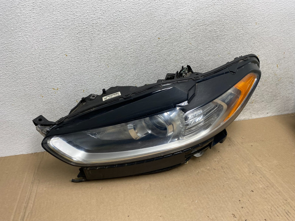 2013 to 2016 Ford Fusion Left Driver Lh Side Headlight AJ2008 DW2