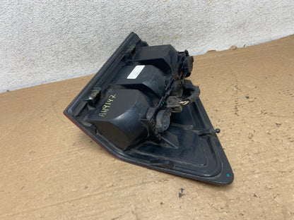2005 - 2006 Jeep Grand Cherokee Right Passenger Rh Tail Light AH9197 LK4