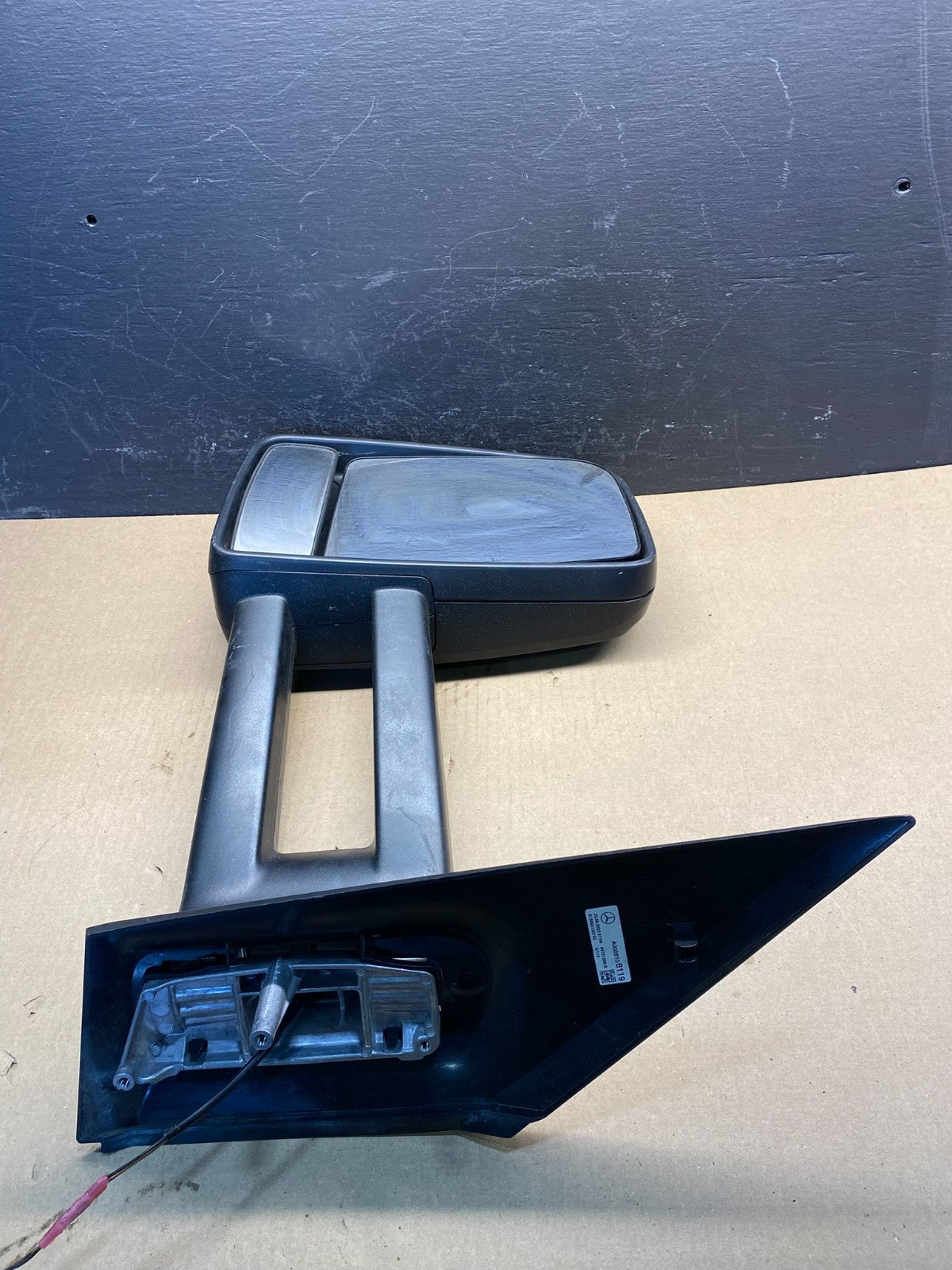 2007 to 2017 Mercedes-Benz Sprinter Left Driver View Door Mirror AC8835 DG9