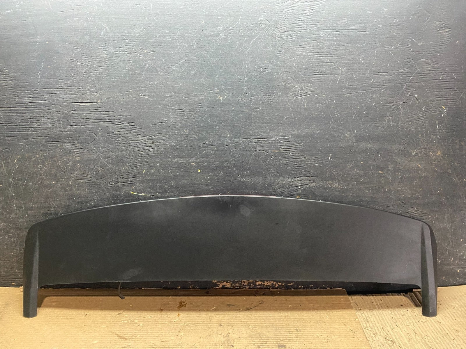 2007 to 2012 Dodge Caliber Rear Trunk Spoiler OEM  V9528 DG0