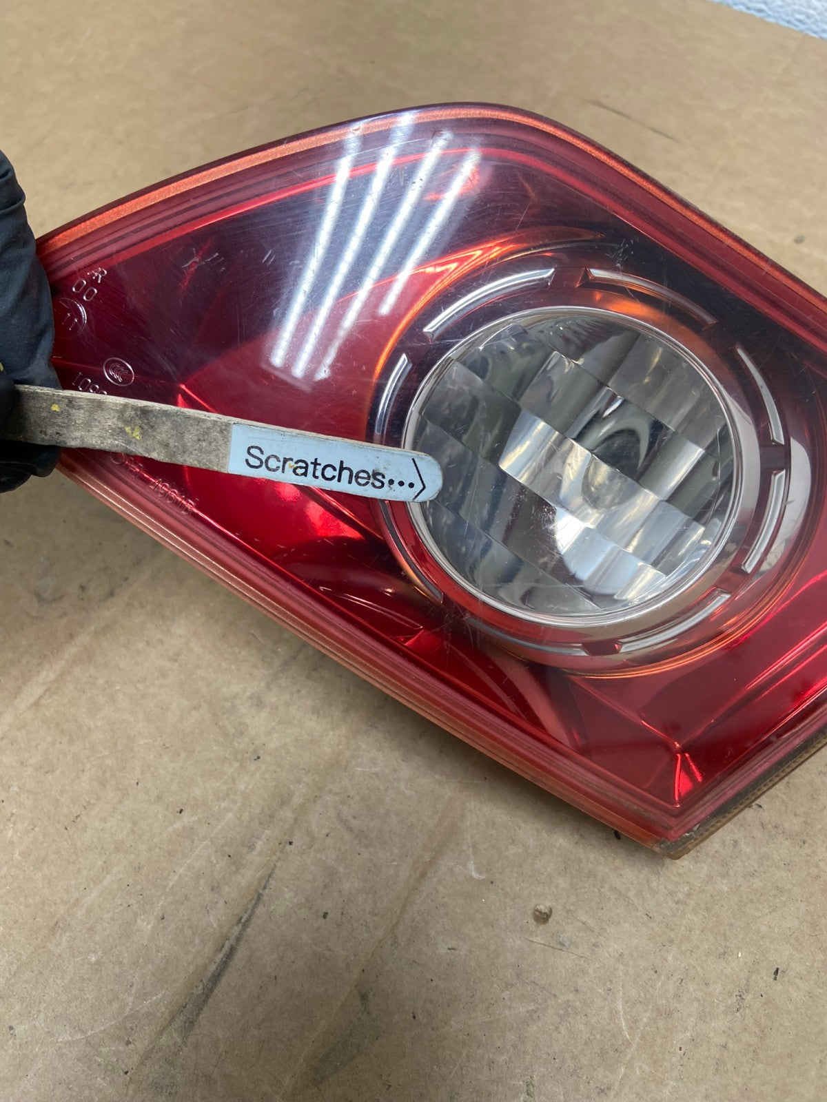 2003-2005 Infiniti FX35 FX45 Right Passenger Red Inner Tail Light AD5367 LK3
