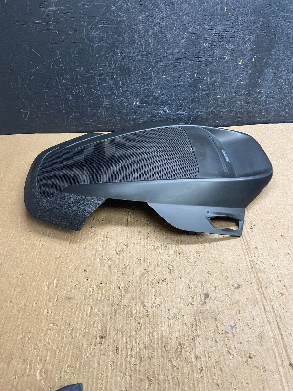 2013-2018 Ford Escape Front Upper Dash Speaker Cover CJ54-S045N42-E AF1480 DG1