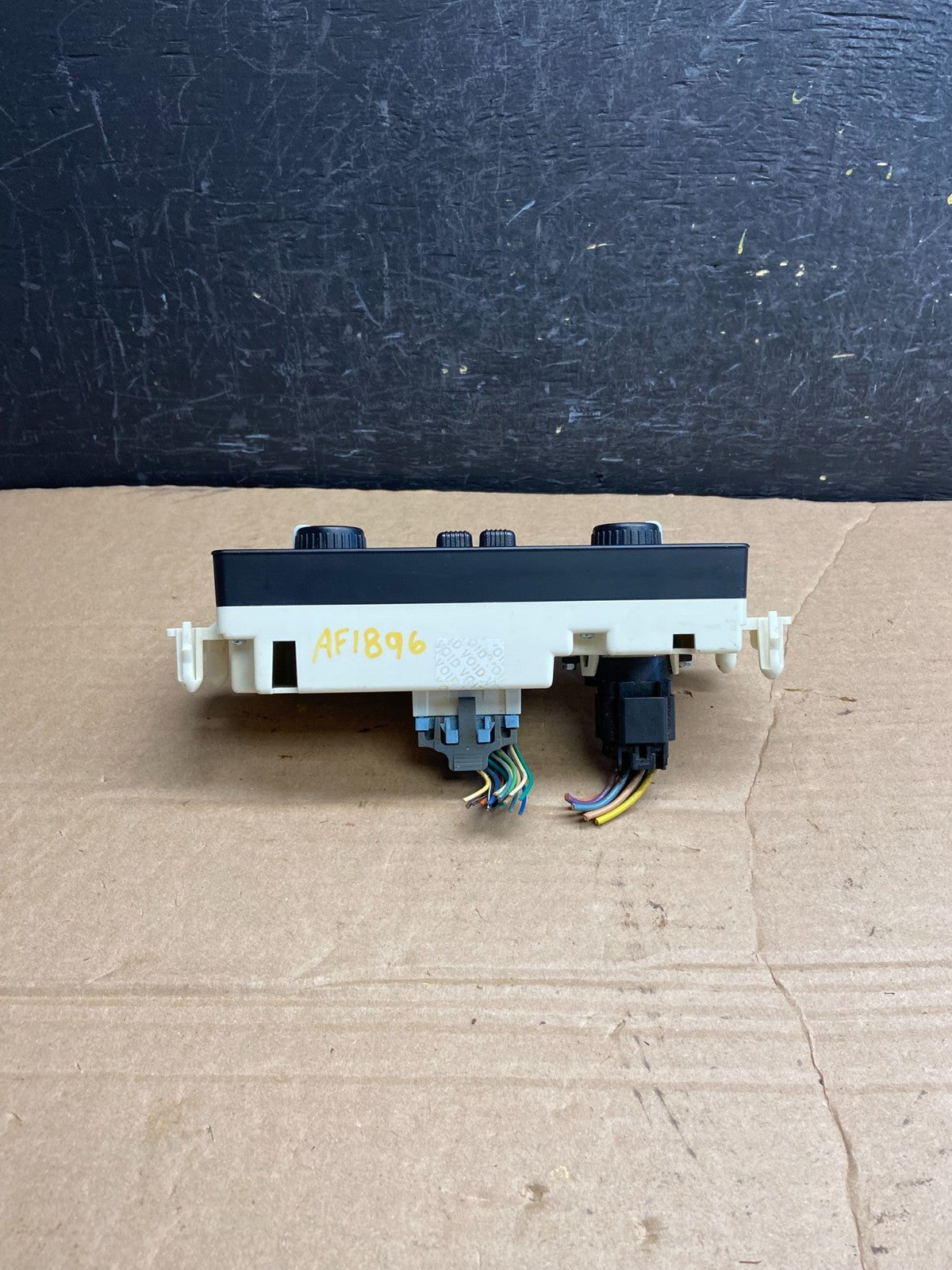 2003 to 2006 Chevrolet Silverado HVAC Heater Climate Control Module AF1896 DG3