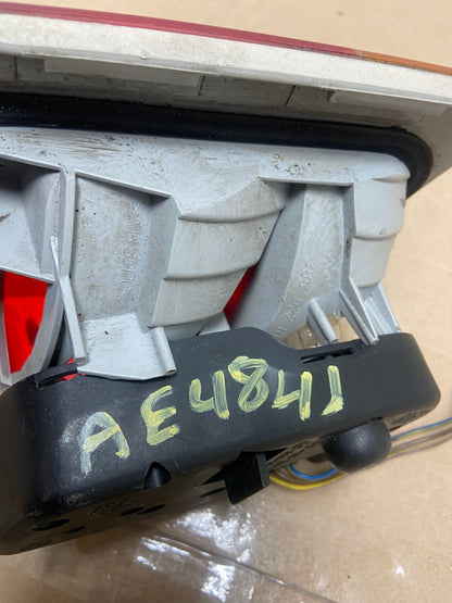 2002 - 2005 BMW 3 E46 Series Right Passenger Inner Tail Light AE4841 LK6