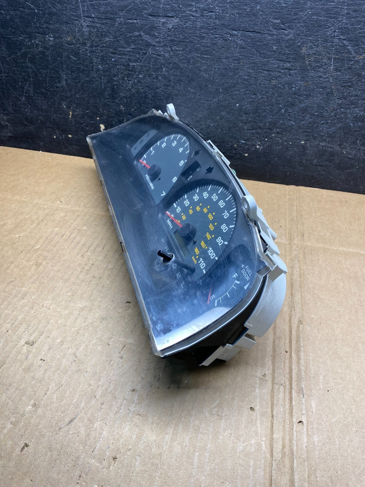 1999 2000 Toyota 4Runner Speedometer Instrument Cluster AI9746 DW2