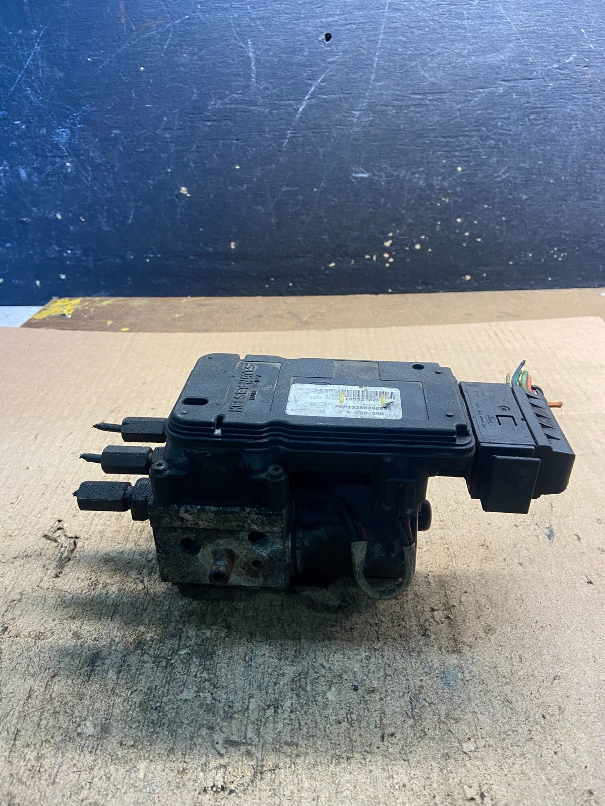2006 2007 Ford E250 E350 Anti-Lock ABS Antilock Brake Pump Z8901 DG1