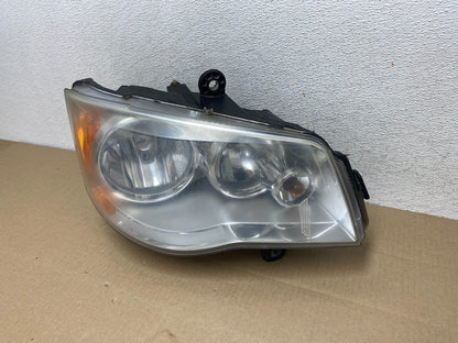 2011 to 2016 Chrysler Town and Country Right Passenger Headlight AG5822 DW1
