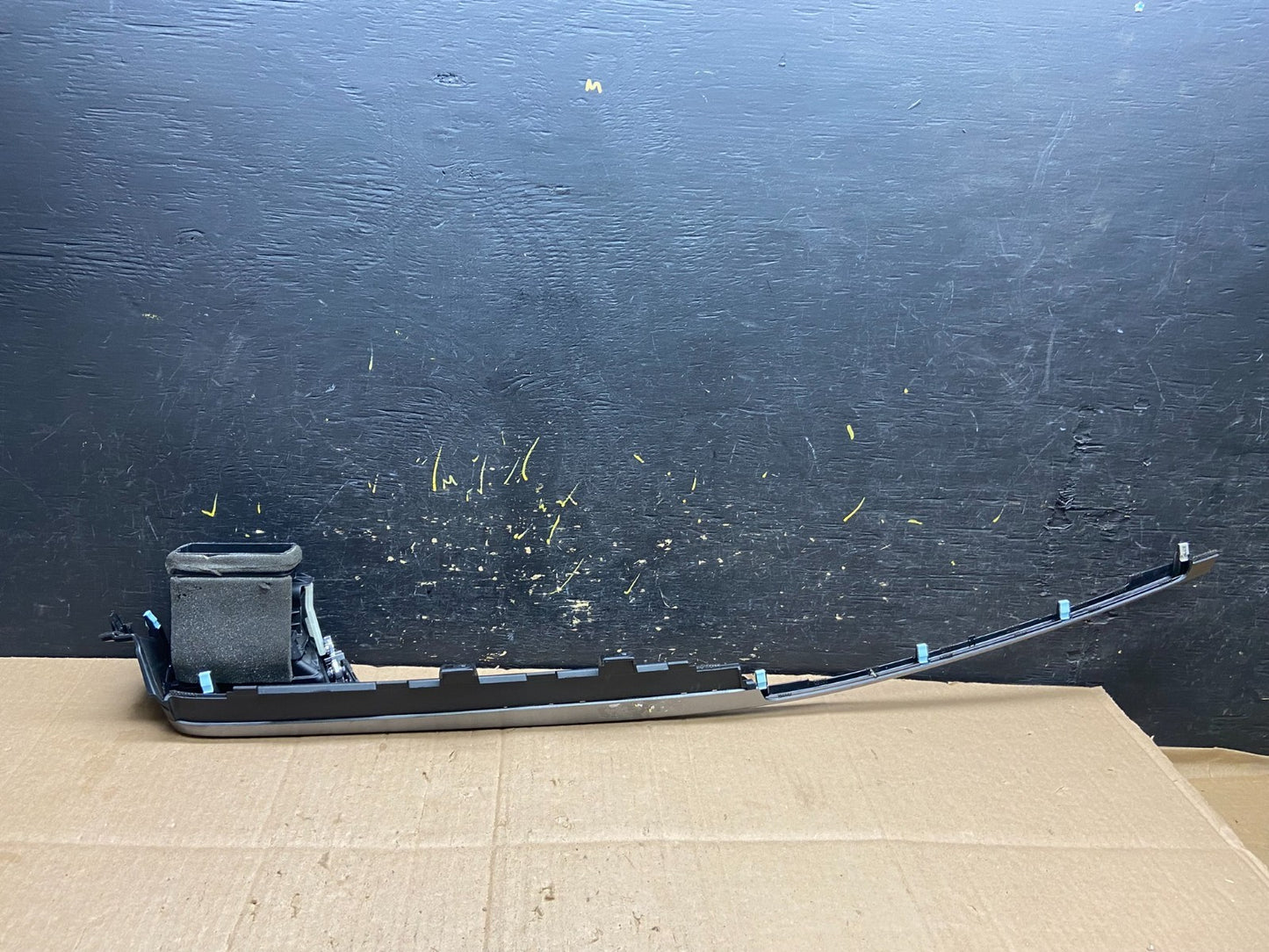 2016 2017 2018 Kia Optima Front  Dash Radio Bezel Trim Air Vent OEM aa8119 DG4
