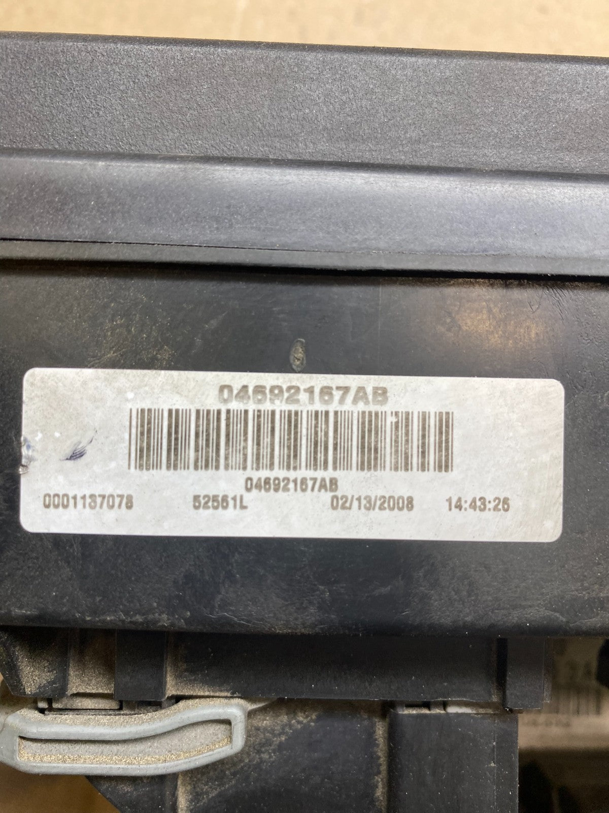 2005 Jeep Grand Cherokee Fuse Box Relay Body BCM Module Panel Oem r3985 DG7