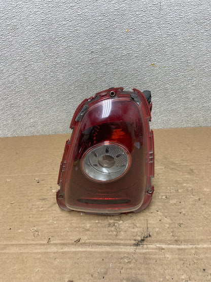 2008 2009 2010 Mini Cooper Hatchback Right Passenger Tail Light Oem AB4699 DW0