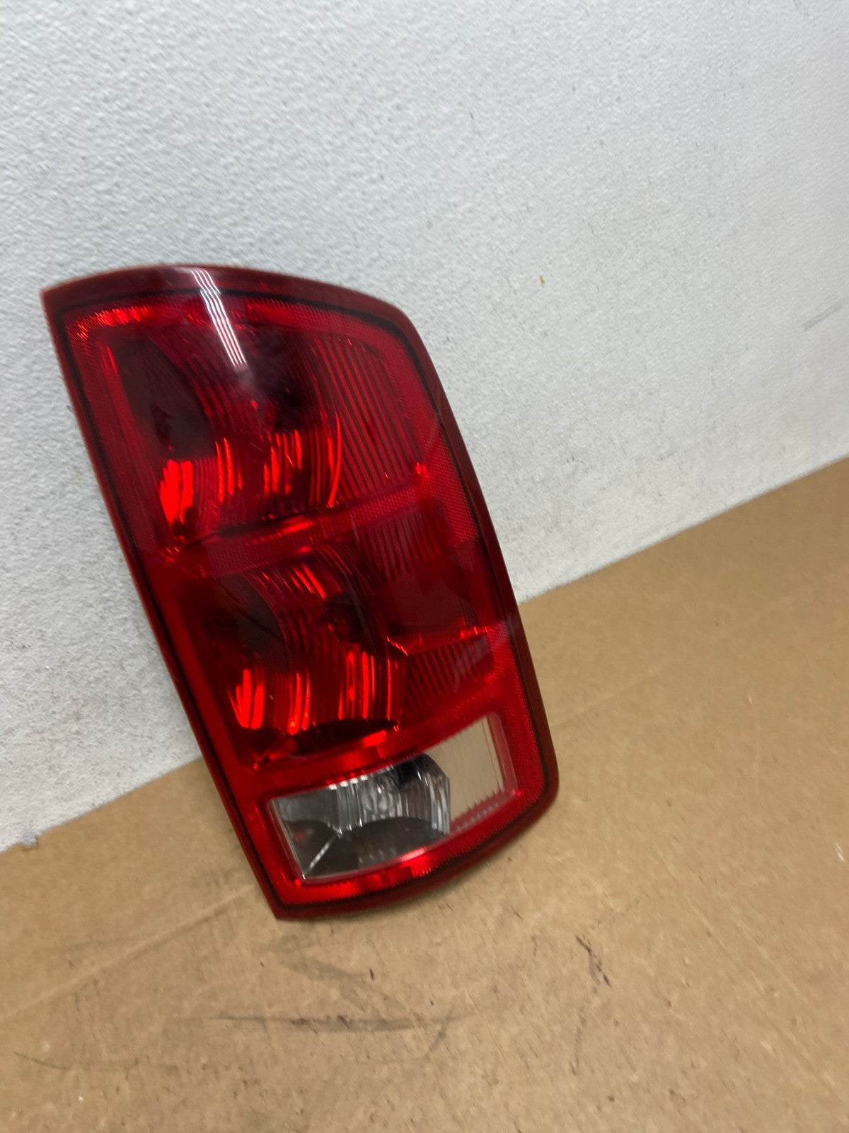 2002 to 2006 Dodge Ram 1500 Right passenger Rh side Tail Light DEPO AD6177 LK2