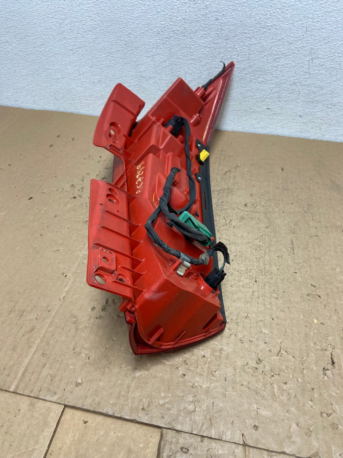 2010 to 2016 Cadillac Srx Left Driver Lh Side Tail Light AC7289 LK5
