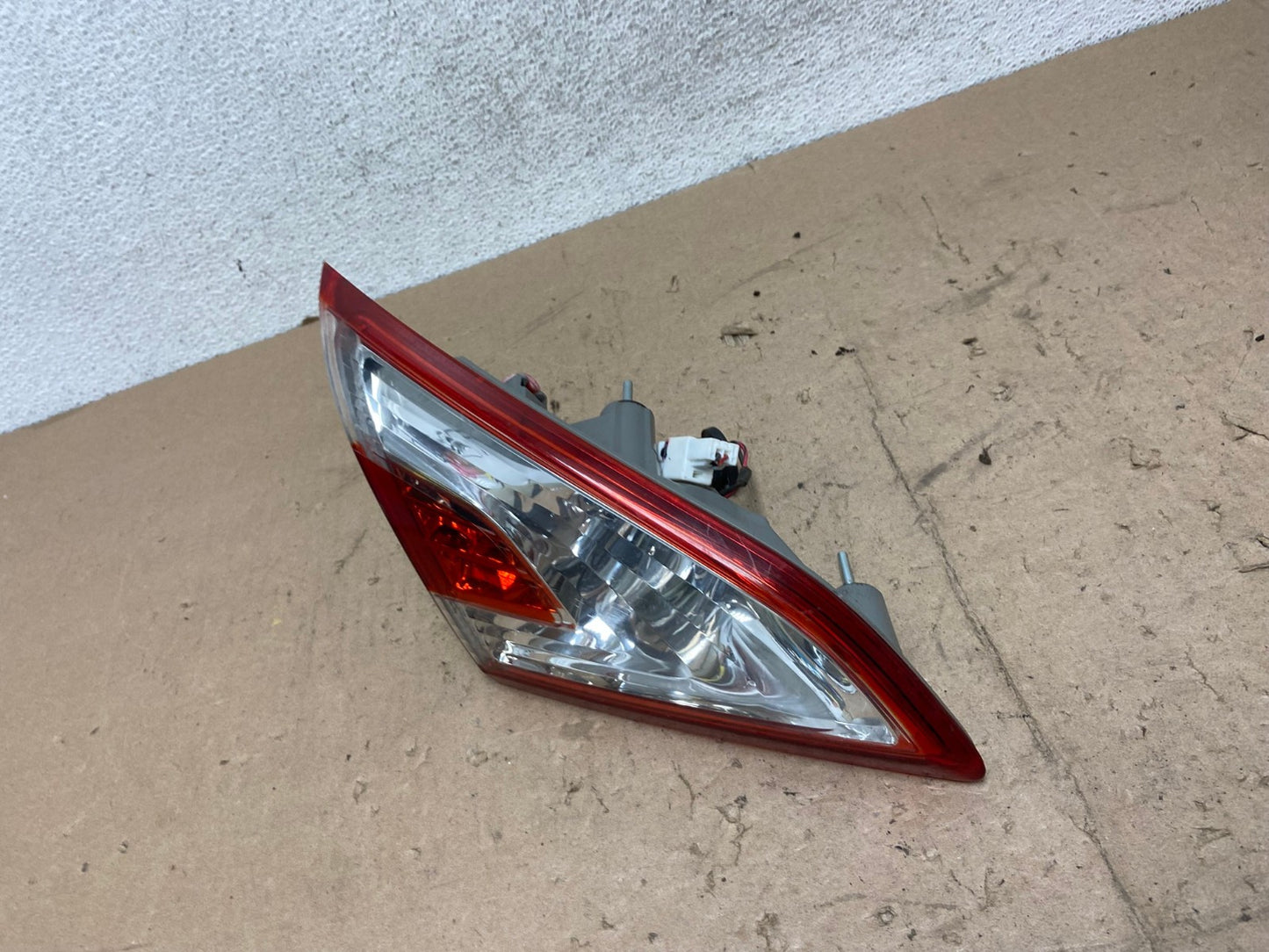 2011-2014 Nissan Murano Left Driver Lh Side Inner Tail Light AG5669 LK1
