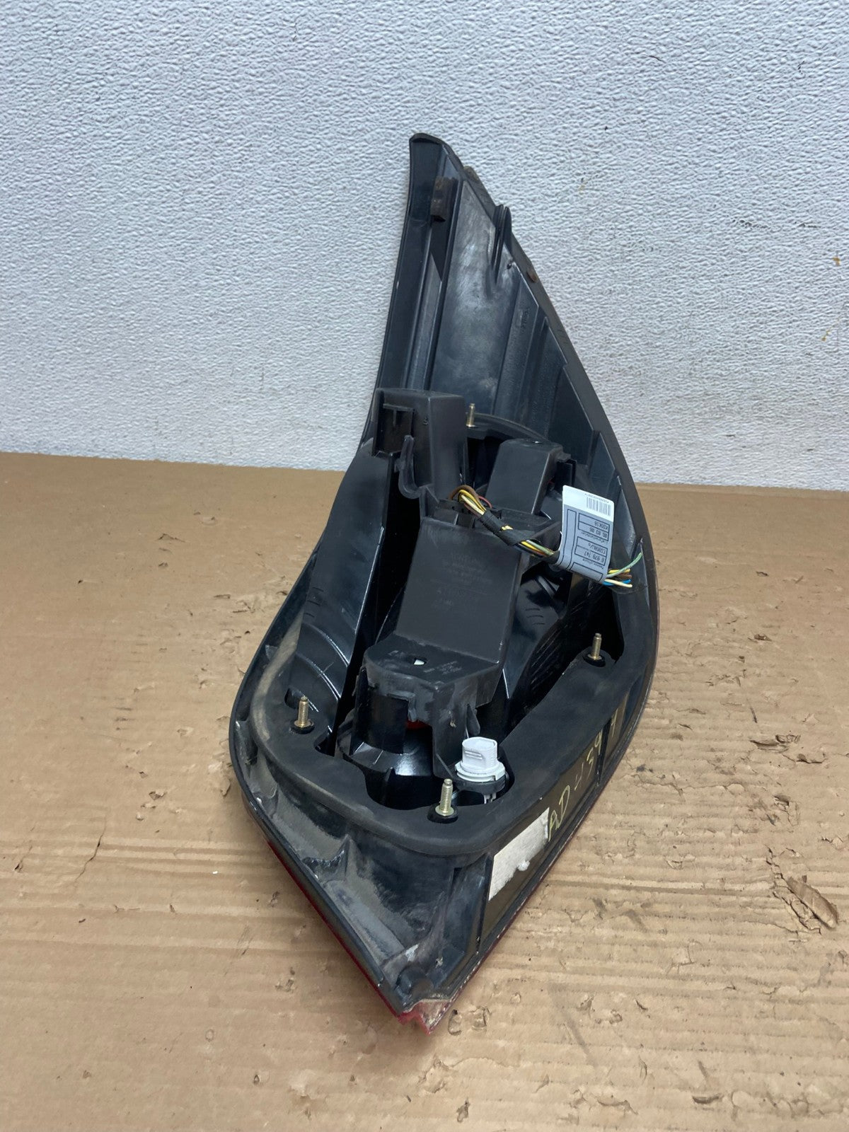 2004 - 2007 BMW 5 Series E60 Left Driver LH Side Tail Light AD4399 LK4