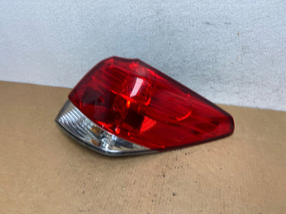 2010-2014 Subaru Outback Wagon Right Passenger Rh Side Tail Light AD4616 LK1