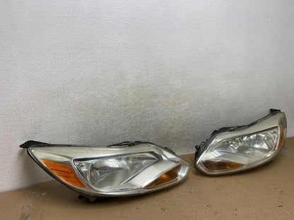 2012 2013 2014 Ford Focus Left+Right Side Halogen Headlights AH5813 DW1