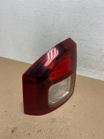 2014 - 2017 Jeep Compass Left Driver LH Side Tail Light AE7323 LK2