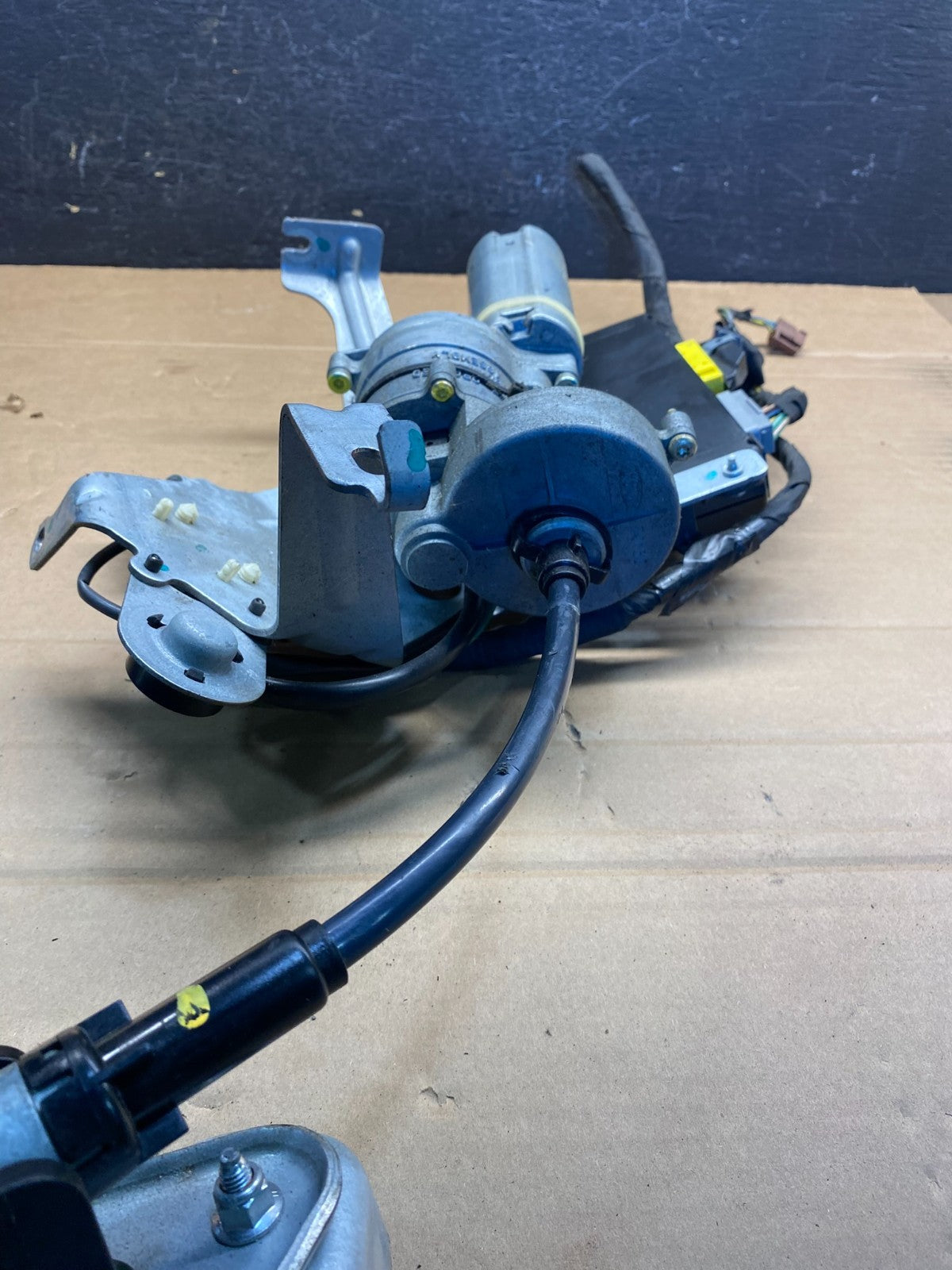 2010-2019 Licnoln MKT Power Motor Liftgate Tailgate Control Module ad9596 DG2