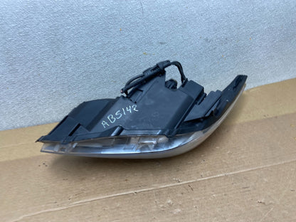 2010 - 2011 Toyota Prius Right Passenger Rh Halogen Headlight OEM AB5142 DW6