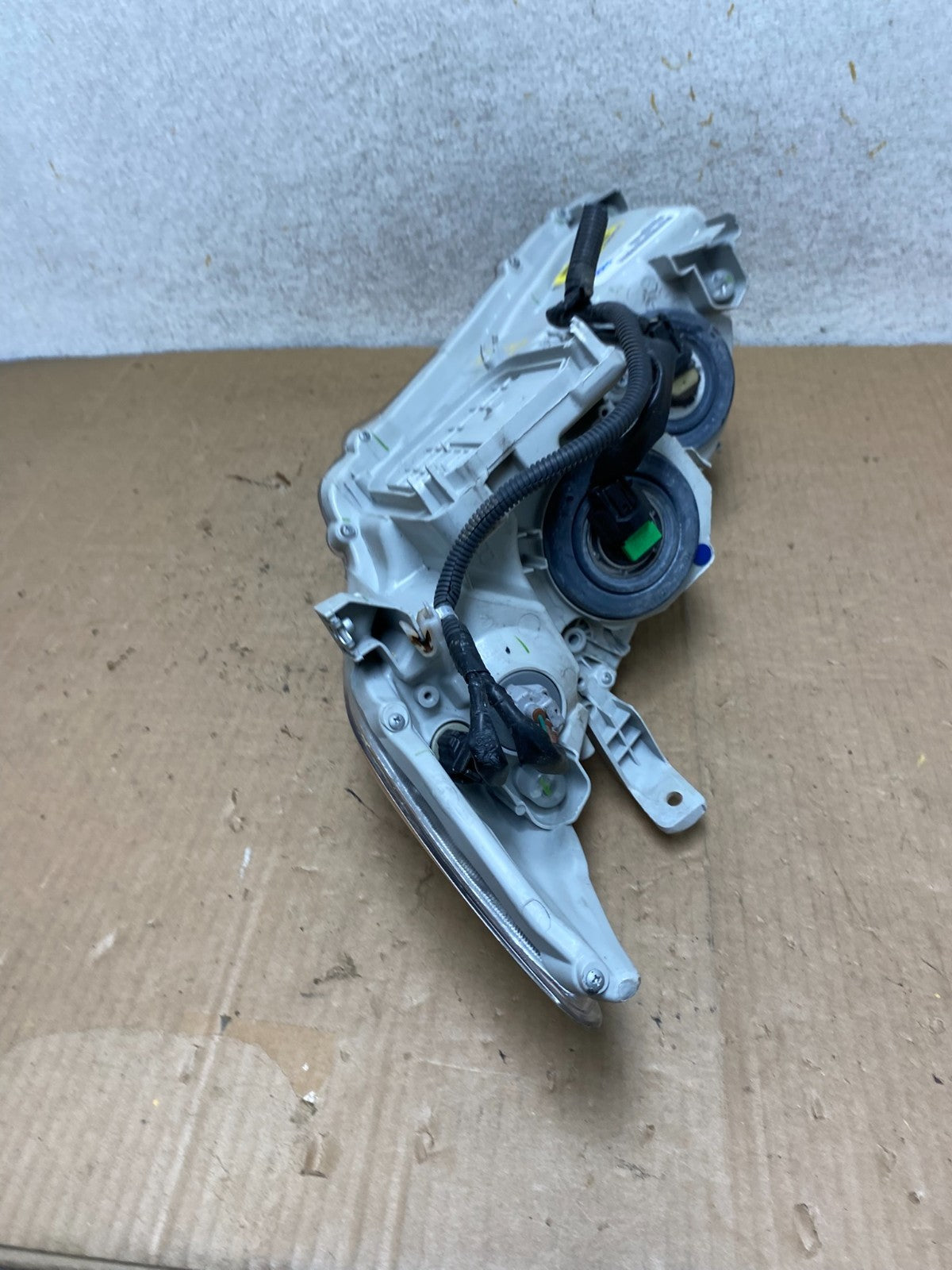 2007 - 2009 Toyota Camry Halogen Right Passenger Headlight DEPO AI9142 DW6