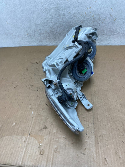 2007 - 2009 Toyota Camry Halogen Right Passenger Headlight DEPO AI9142 DW6