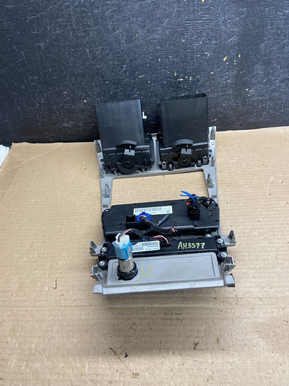 2008 2010 Dodge Avenger Center Dash A/C AC Climate Control Bezel Trim AH3577 DG3