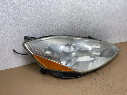2006 to 2010 Toyota Sienna Right Passenger Rh Side Headlight Halogen AF4456 LK2