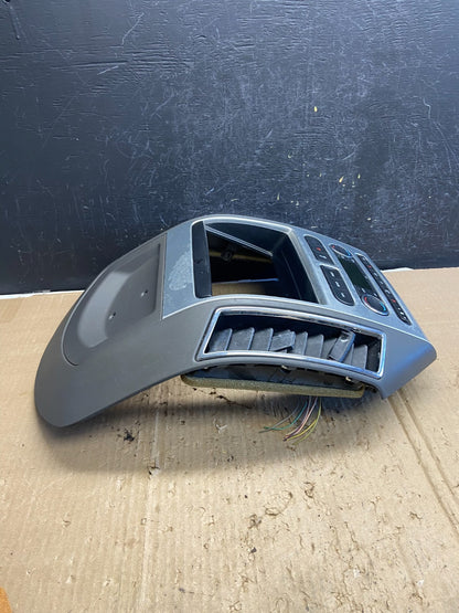 2007 - 2010 Ford Edge Heater Climate Control Radio Control Dash Bezel ae2067 DG1