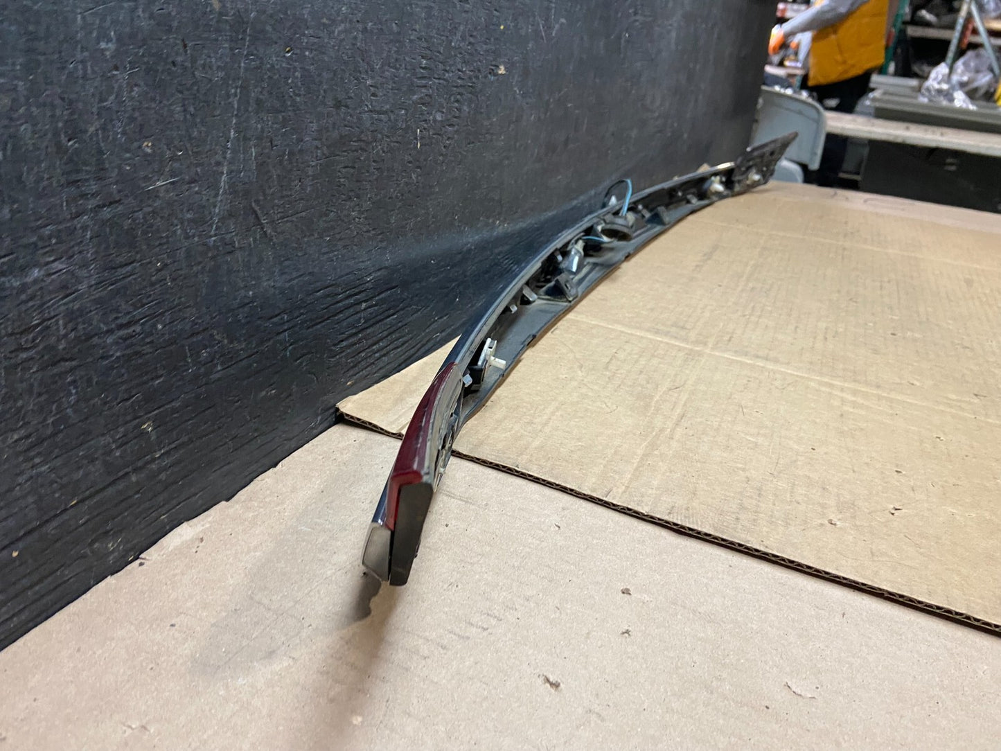 2011 2012 2013 2014 Chrysler 200 Sedan Rear Trunk Chrome Moulding  Oem i2861  DG8