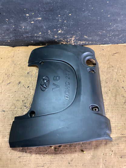 2002 to 2005 Hyundai Sonata 2.4L Engine Trim Cover Oem s1192 DG2