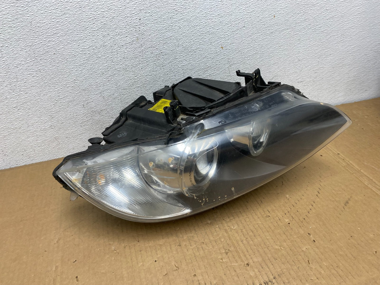 2007-2010 BMW 3-Series Coupe 335i Right Passenger Headlight Xenon HID AD0874 DW2