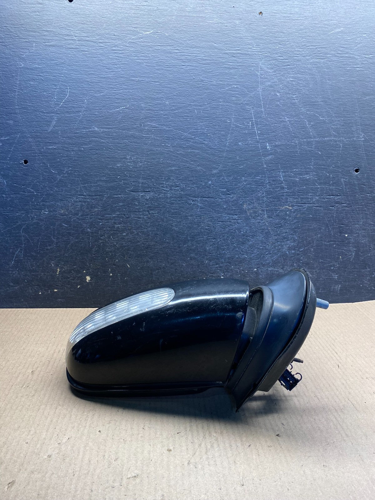 2002 to 2005 Mercedes ML Right Passenger Side View Door Mirror AI5377 DW3