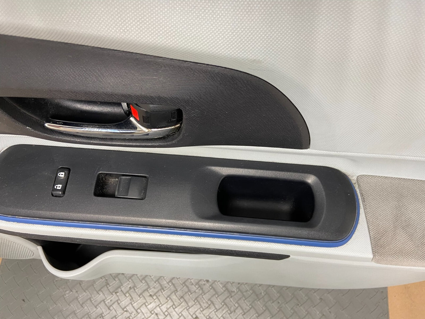 2012 to 2014 Toyota Prius C Front Right Passeger Door Trim Cover Panel OEM C09954