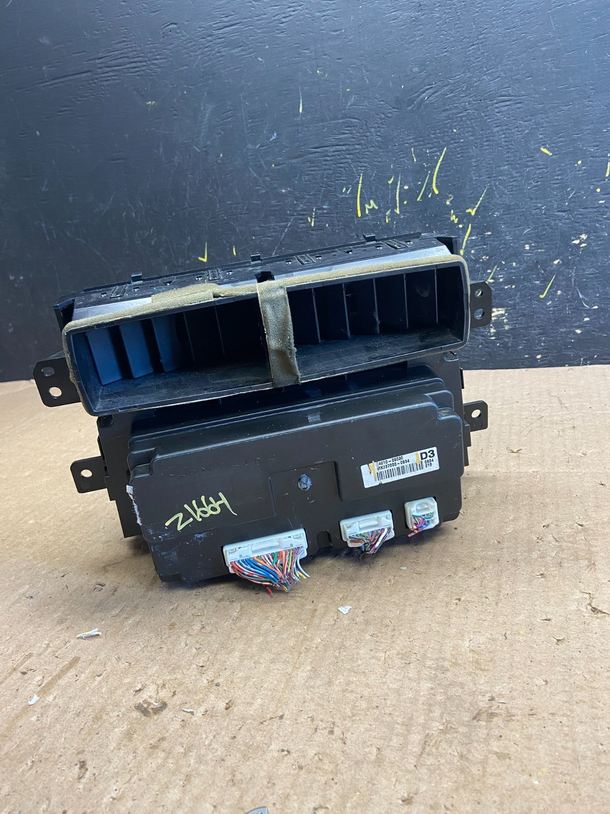 2004-2005 Toyota Sienna A/C Climate Heater Temperature Control Air Vent Z1664 DG3