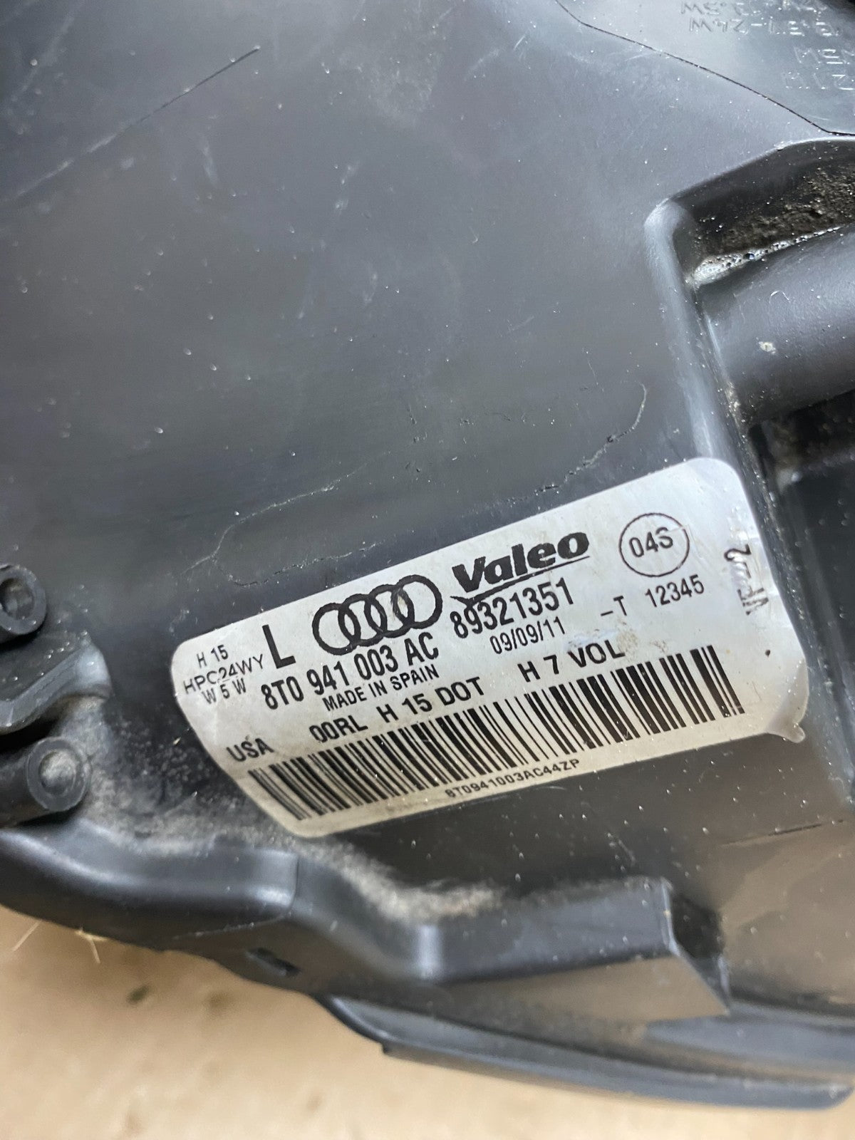 2008 to 2012 Audi A5 S5 Left Driver LH Side Halogen Headlight AE8795 DW11