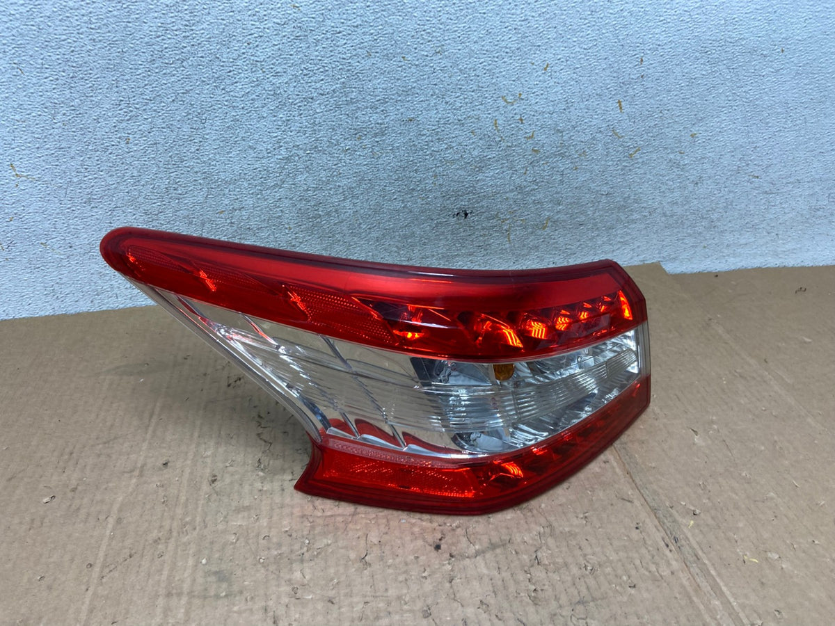 2013 2014 2015 Nissan Sentra Led Left Driver LH Side Tail Light AI5622 LK2