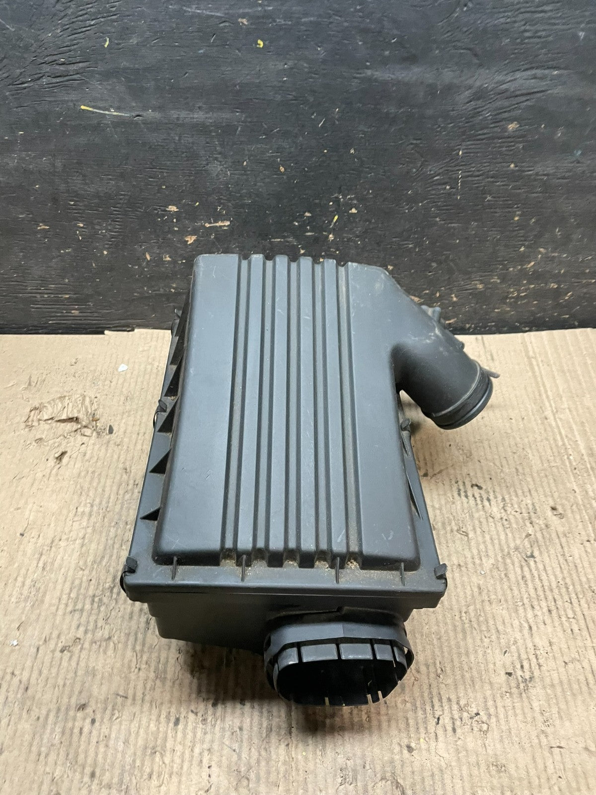 2007 to 2010 BMW X5 Air Intake Cleaner Filter Housing Box OEM V4034 DG0