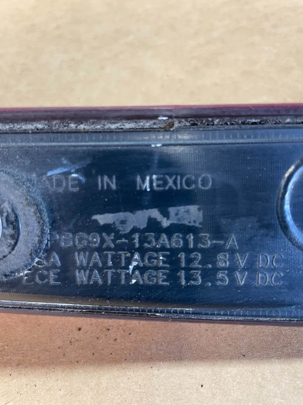 2008-2013 Cadillac Cts Sedan Trunk Lid 3rd Third Brake Tail Light ae0769 DG4