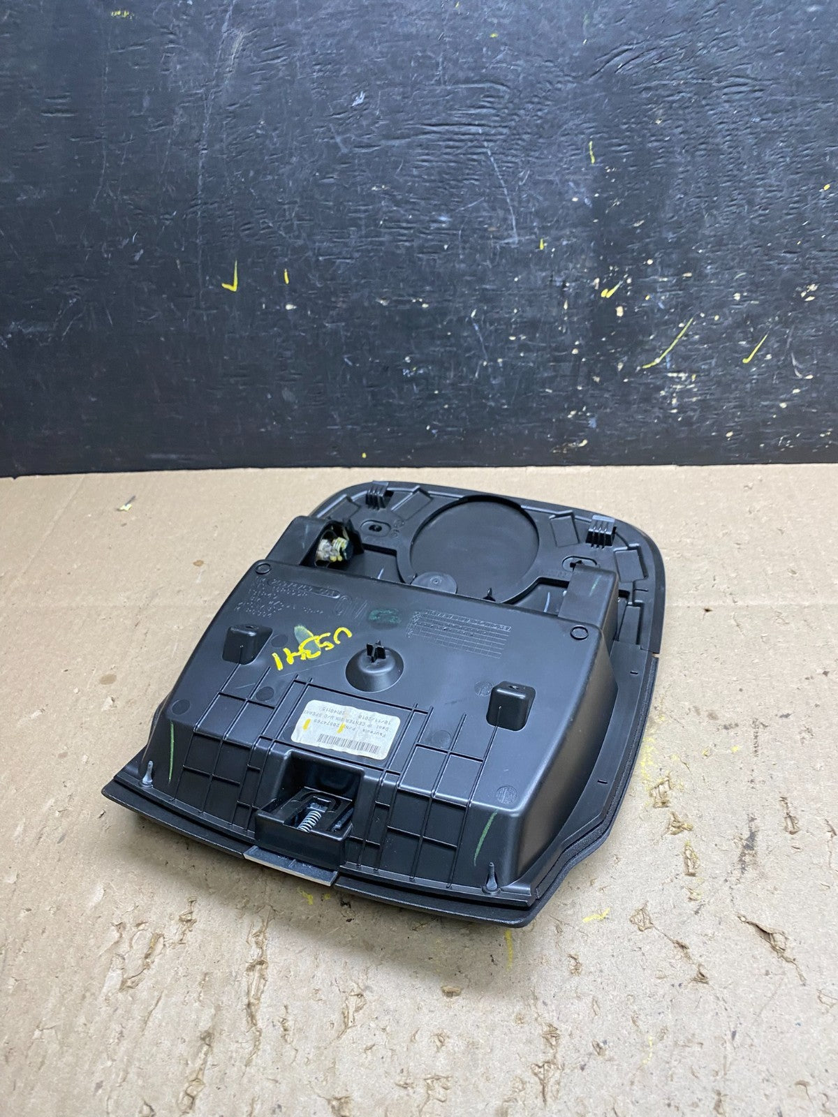 2010-2015 Chevrolet Equinox Center Dash Storage Compartment OEM u5341 DG5
