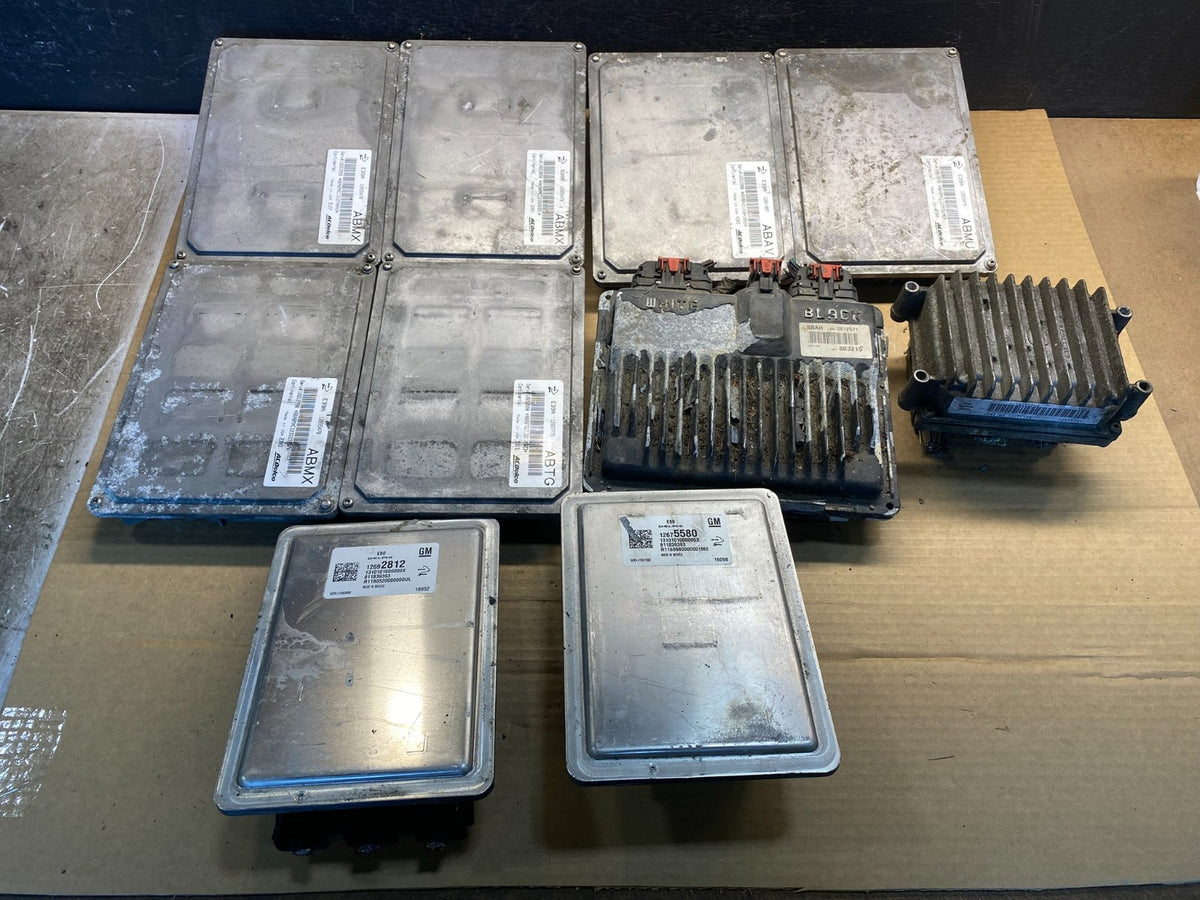 Mix of 10 Chevrolet ECM Engine Computer Module AF40800