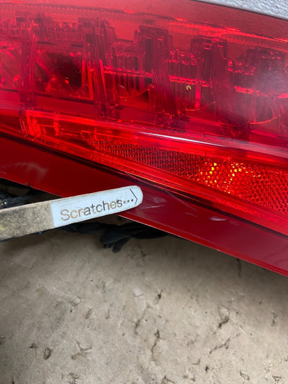 2010 to 2016 Cadillac Srx Right Passenger RH Side Tail Light AG43833