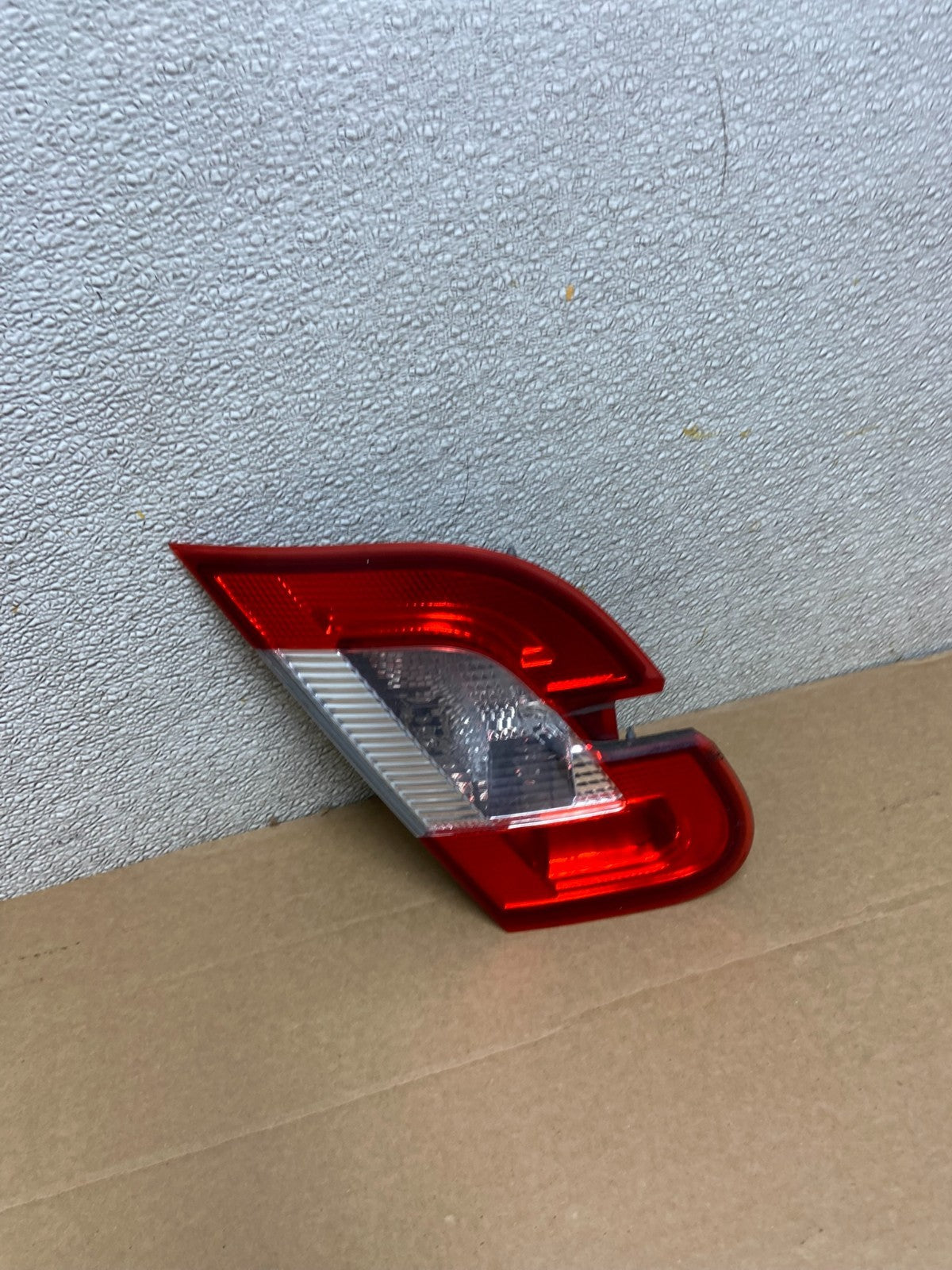 2010 2011 2012 Ford Taurus Left Driver Lh Side Tail Light Inner OEM AB3414 LK2