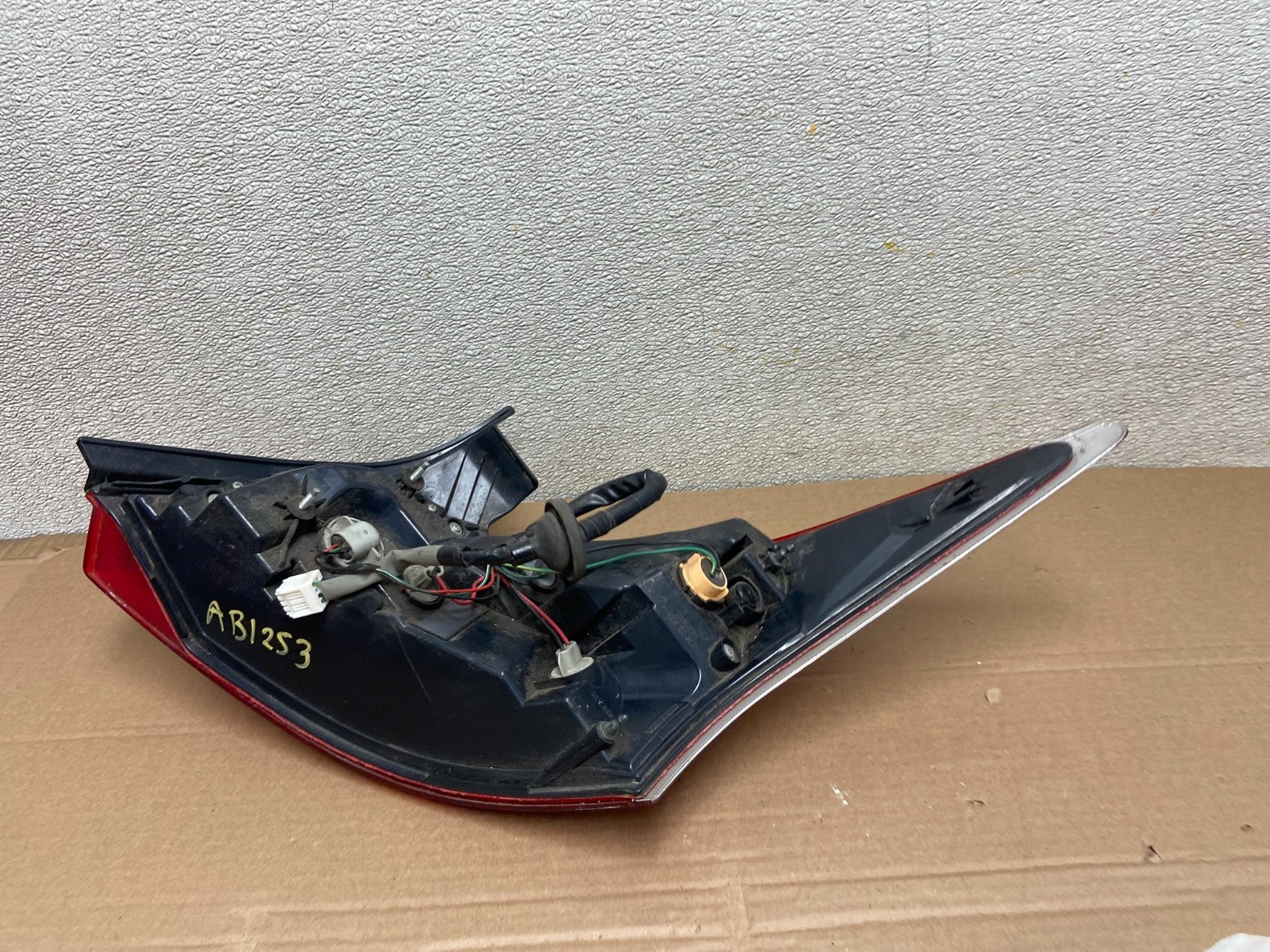 2009 2010 2011 Nissan Maxima Left Driver Lh Side Tail light OEM AB1253 LK6