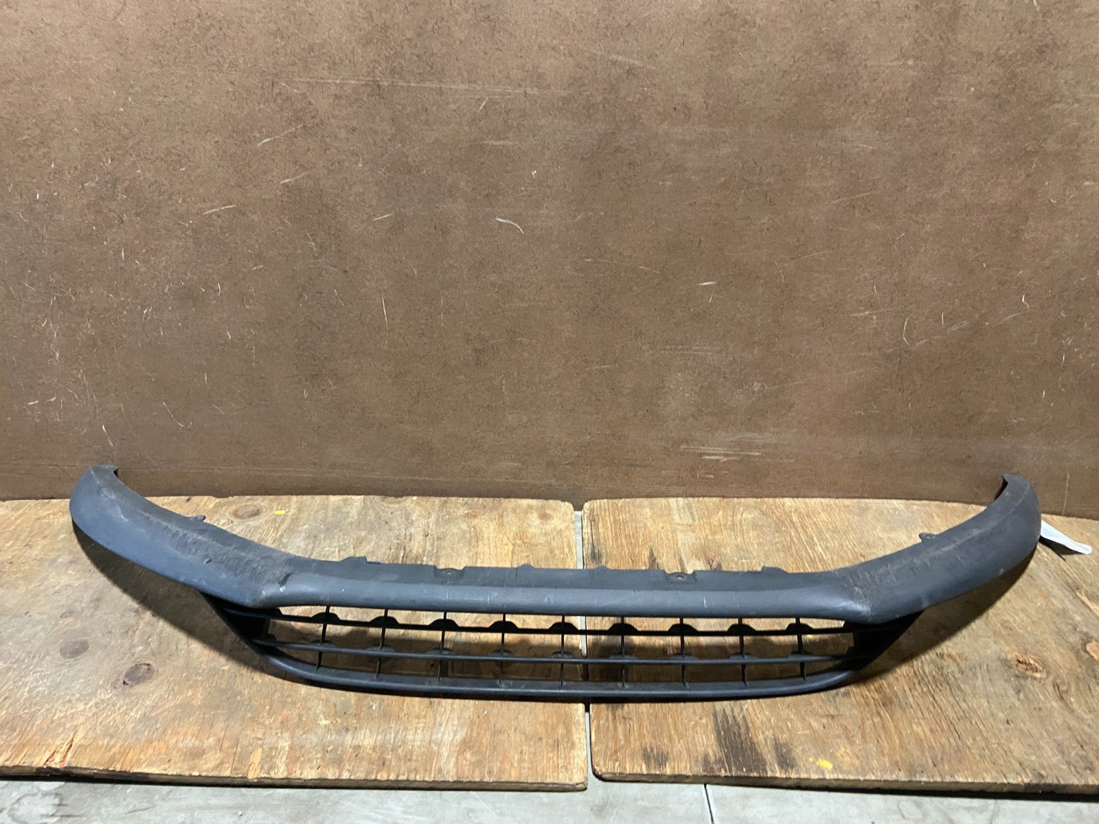 2015 to 2018 Ford Focus Valance Panel Front Bumper Lower Grille AB78950
