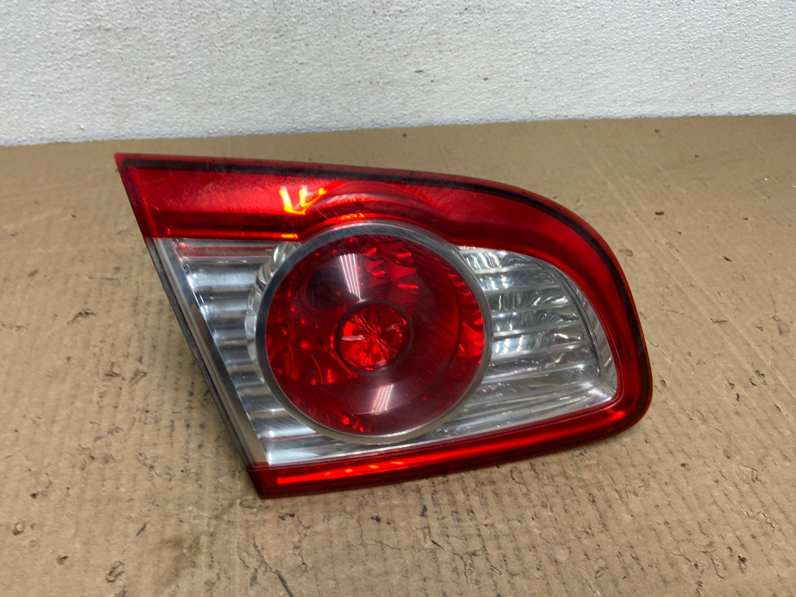 2010-2012 Hyundai Santa Fe Left Driver LH Inner Tail Light OEM AC4052 LK0