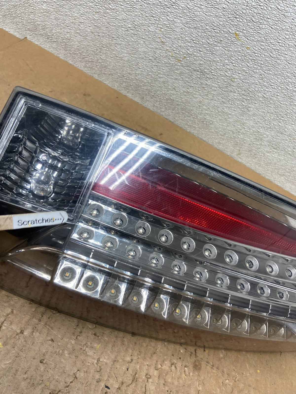 2007 to 2014 Cadilla Escalade Driver Side Right Passenger Side Tail Light AA00833