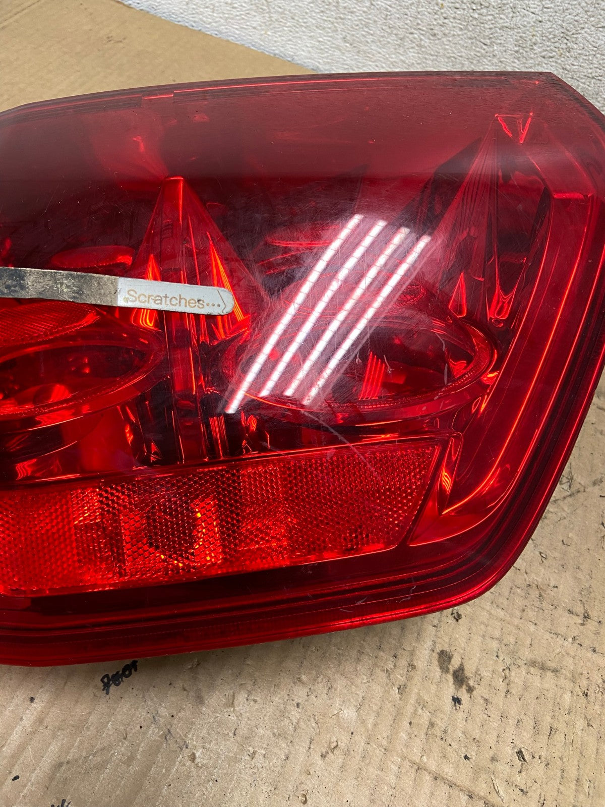 2003 2004 2005 Honda Pilot Left Driver LH Side Tail Light AI8045 LK3