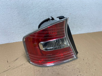 2005 to 2007 Subaru Legacy Outback Left Driver LH Tail Light AG1077 LK0