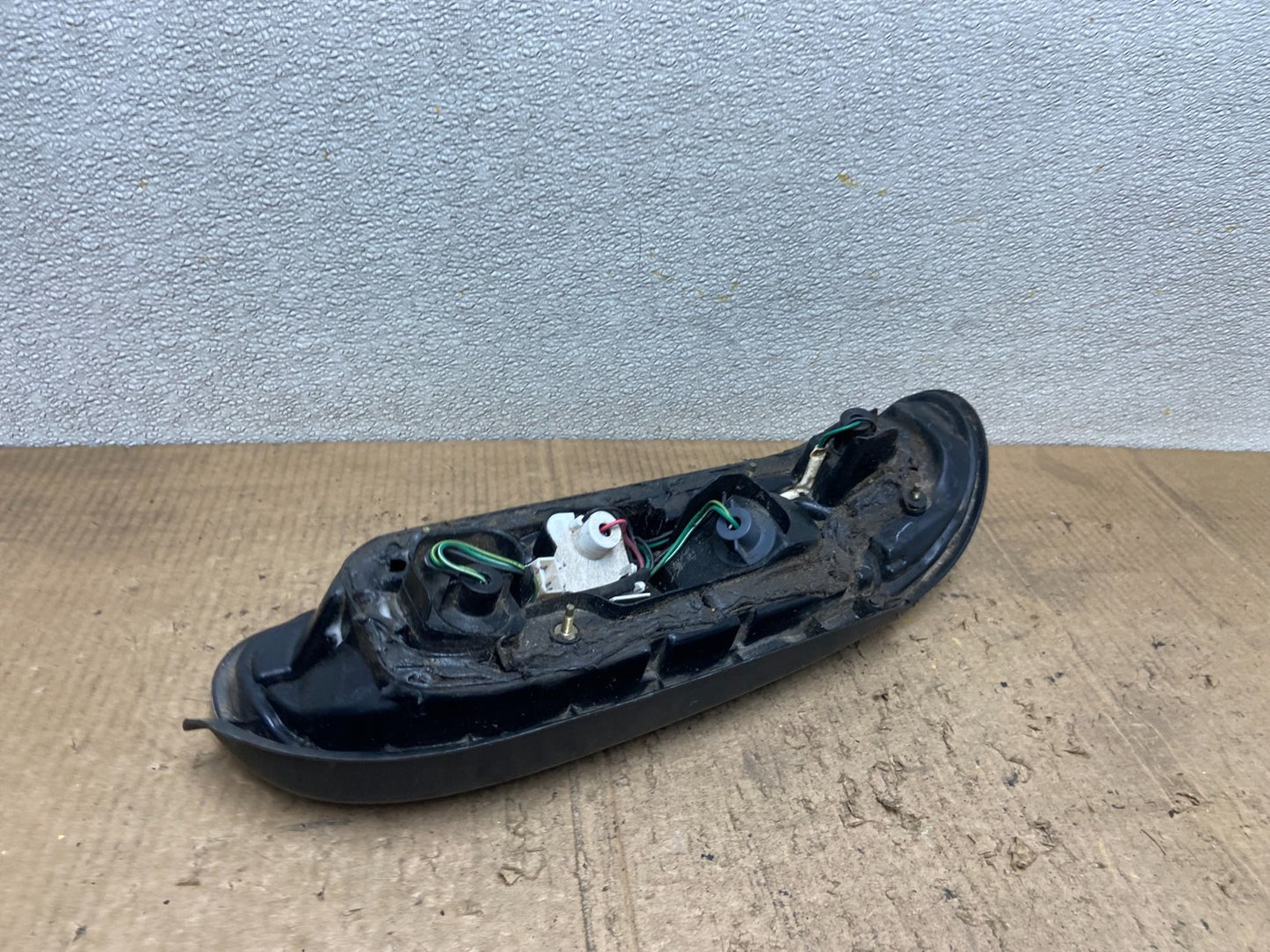 1991 1992 1993 Nissan 100NX Right Passenger RH Tail Light OEM aa8567  DG4